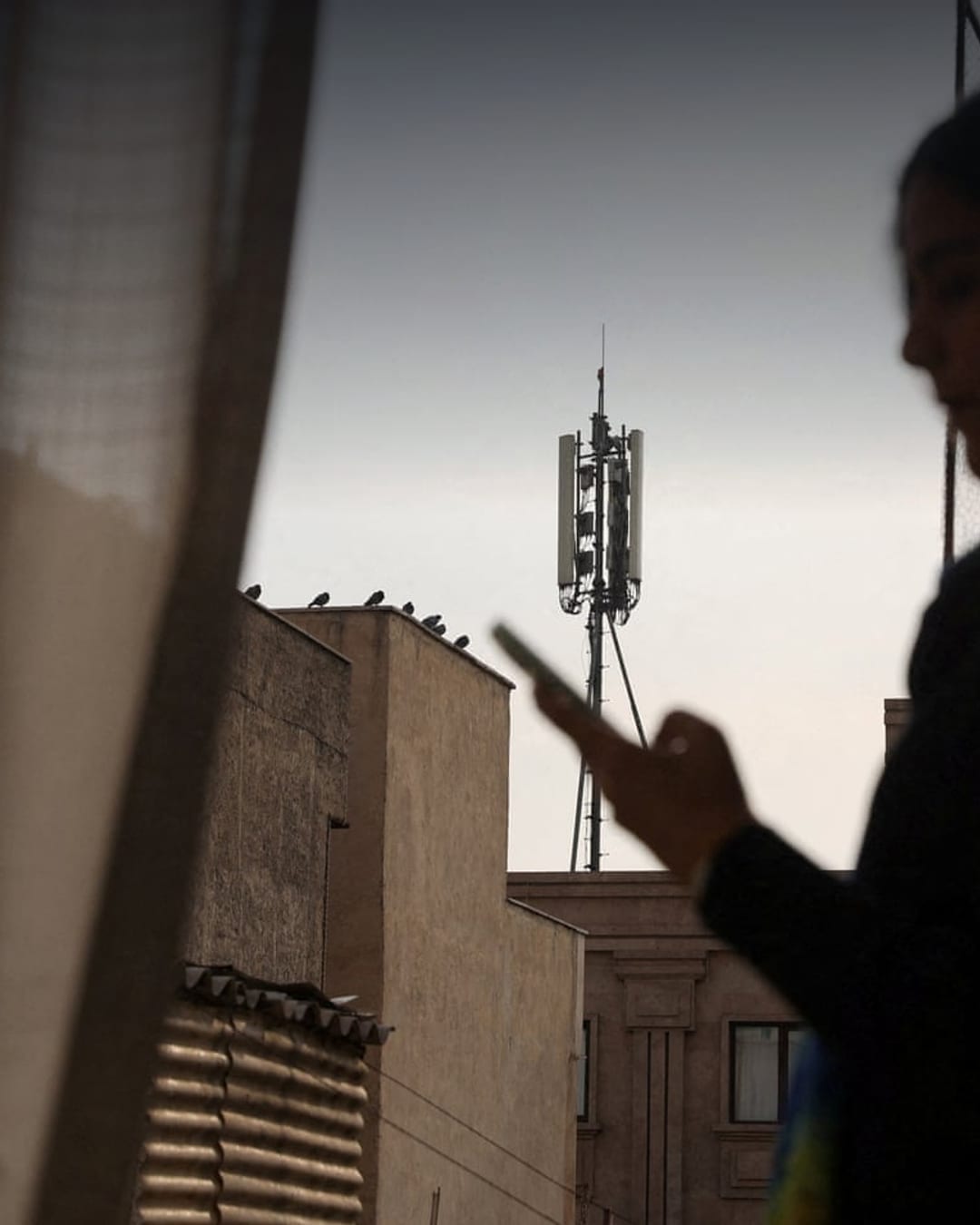 A mobile phone in Iran during an internet shutdown